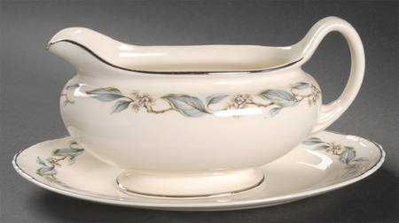 N1829 Gravy Boat & Underplate/Relish