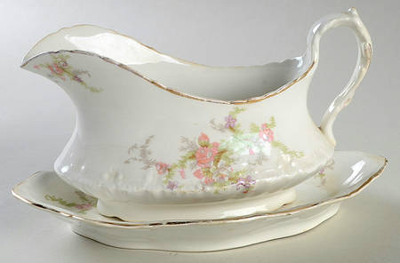 H1804 Gravy Boat & Underplate