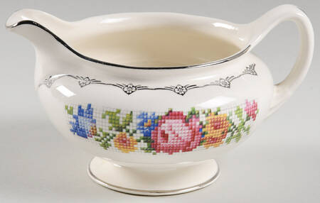 N1458 Creamer
