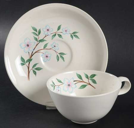 HLC570 Flat Cup & Saucer Set