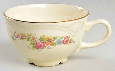 M211 Flat Cup