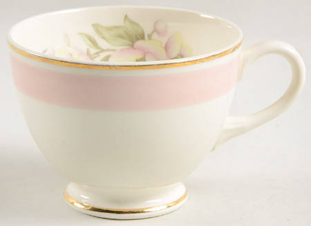 N1769 Footed Cup