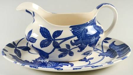 Blue Fantasy Gravy Boat & Underplate/Relish