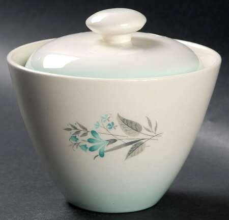 Spring Garden (Sprayed Edge) Sugar Bowl & Lid