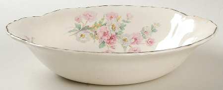 R3543 9" Oval Vegetable Bowl