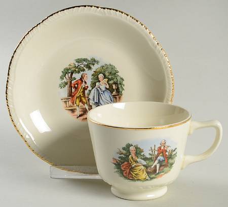 HLC77 Footed Cup & Saucer Set