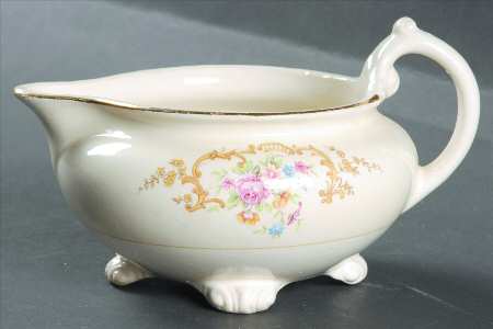 W239 Creamer