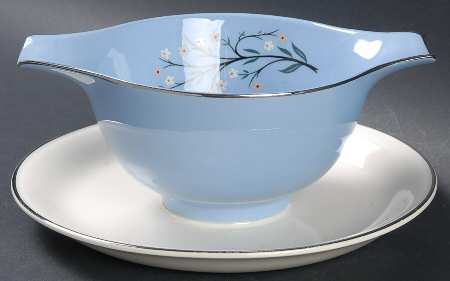 Bluemont Gravy Boat with Attached Underplate