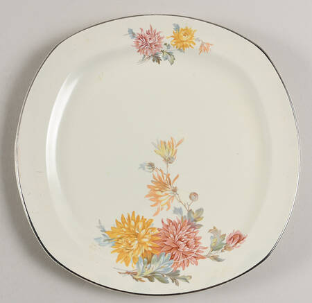 J62 Salad Plate
