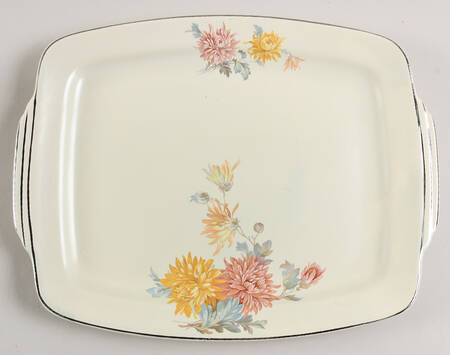 J62 13" Oval Serving Platter by Homer Laughlin 
