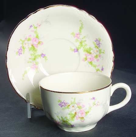Jean Flat Cup & Saucer Set