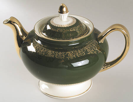 Lady Greenbriar Teapot & Lid by Homer Laughlin 