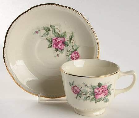 Lattice Rose Footed Cup & Saucer Set