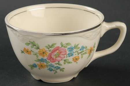 Louise Flat Cup