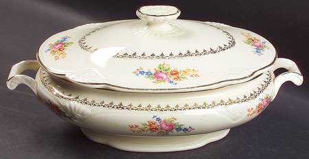 M207 Oval Covered Vegetable