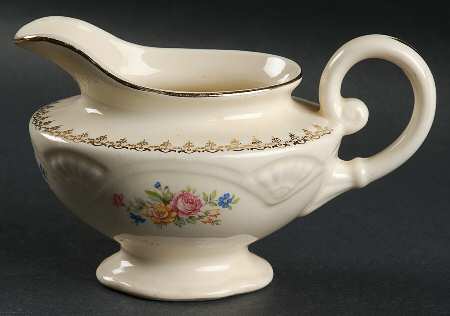 M208 (Marigold Shape) Creamer