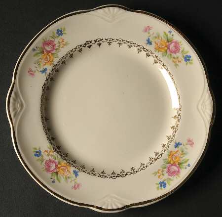 M208 (Marigold Shape) Bread & Butter Plate