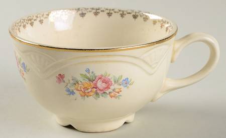 M208 (Marigold Shape) Flat Cup