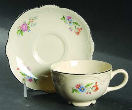 M212 (Marigold) Flat Cup & Saucer Set
