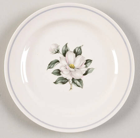 Magnolia (Eggshell Nautilus) Salad Plate