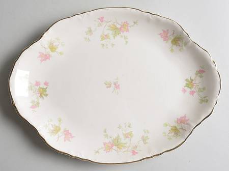 Maple Leaf 13" Oval Handled Platter