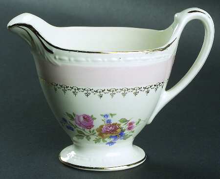 Marilyn Pink (G3412) Creamer