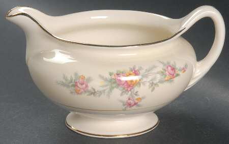 N1627 Creamer