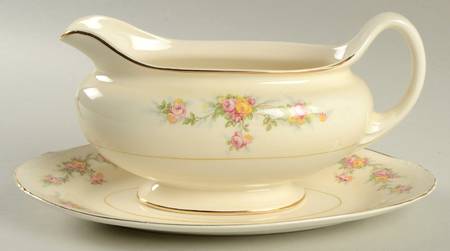 N1627 Gravy Boat & Underplate/Relish