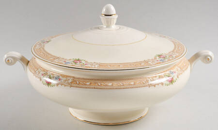N1690 Round Covered Vegetable