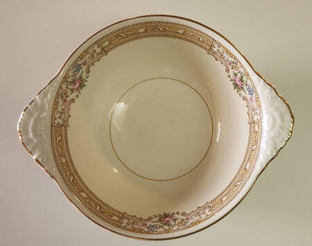 N1690 Lugged Cereal Bowl