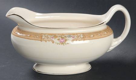 N1690 Gravy Boat