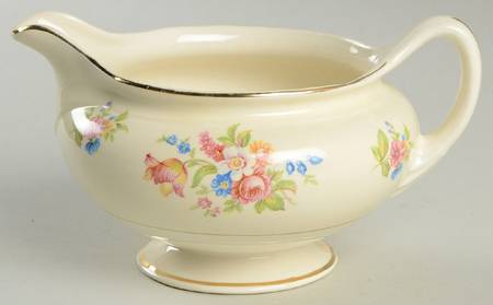 N1699 Creamer
