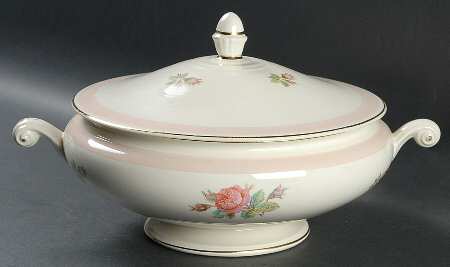 N1580 Round Covered Vegetable