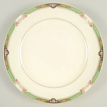 Neville Luncheon Plate