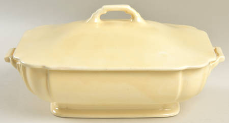 Riviera Ivory Rectangular Covered Vegetable
