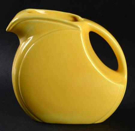 Riviera Yellow 32 Oz Pitcher