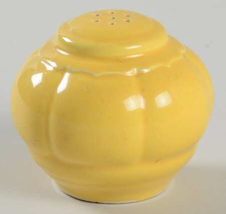 Riviera Yellow Pepper Shaker