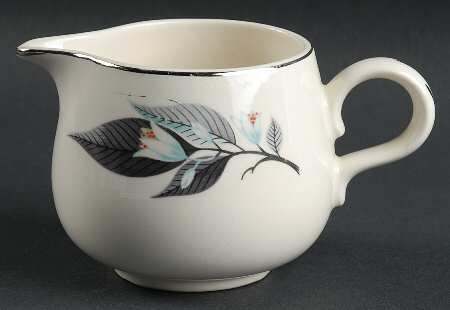 Lotus Hai (Rhythm Shape) Creamer
