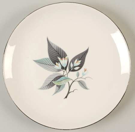 Lotus Hai (Rhythm Shape) Salad Plate