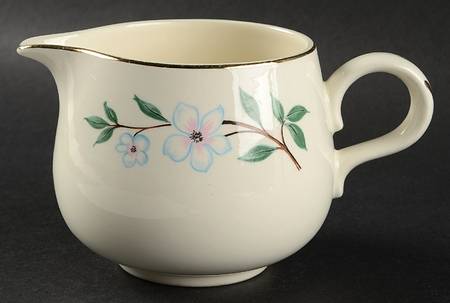 RY168 Creamer