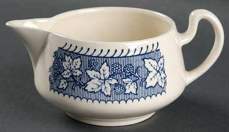 Shakespeare Country Blue (Leaves) Creamer