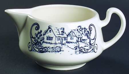 Shakespeare Country Blue (Scrolls) Creamer