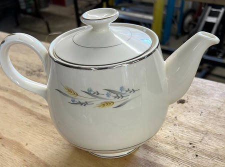 Somerset Teapot & Lid