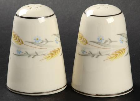 Somerset Salt & Pepper Set