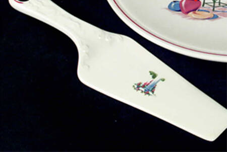 Sun Porch Solid Ceramic Pie/Cake Server