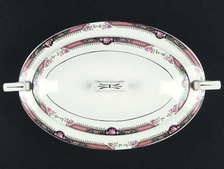 K4424 Oval Covered Vegetable