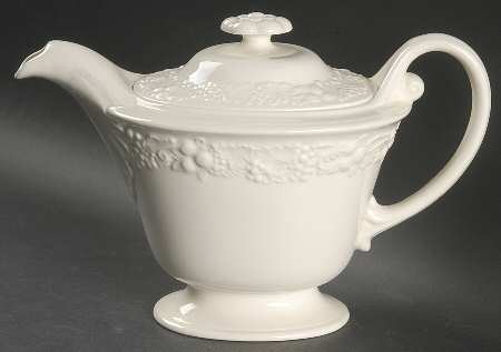 Theme Off White (Eggshell) Teapot & Lid