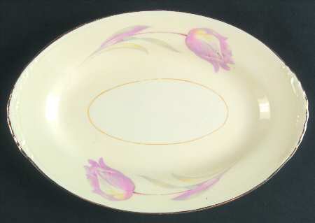 Tulip (Eggshell Nautilus) Relish/Gravy Underplate