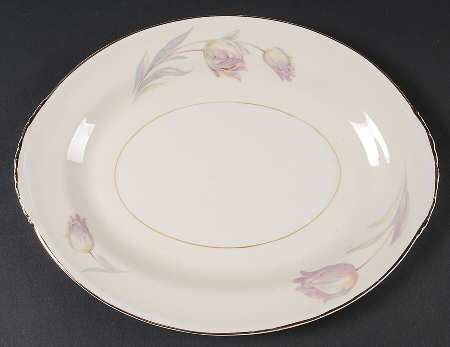 Tulip (Eggshell Nautilus) 11" Oval Serving Platter
