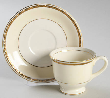 Viceroy Footed Demitasse Cup & Saucer Set